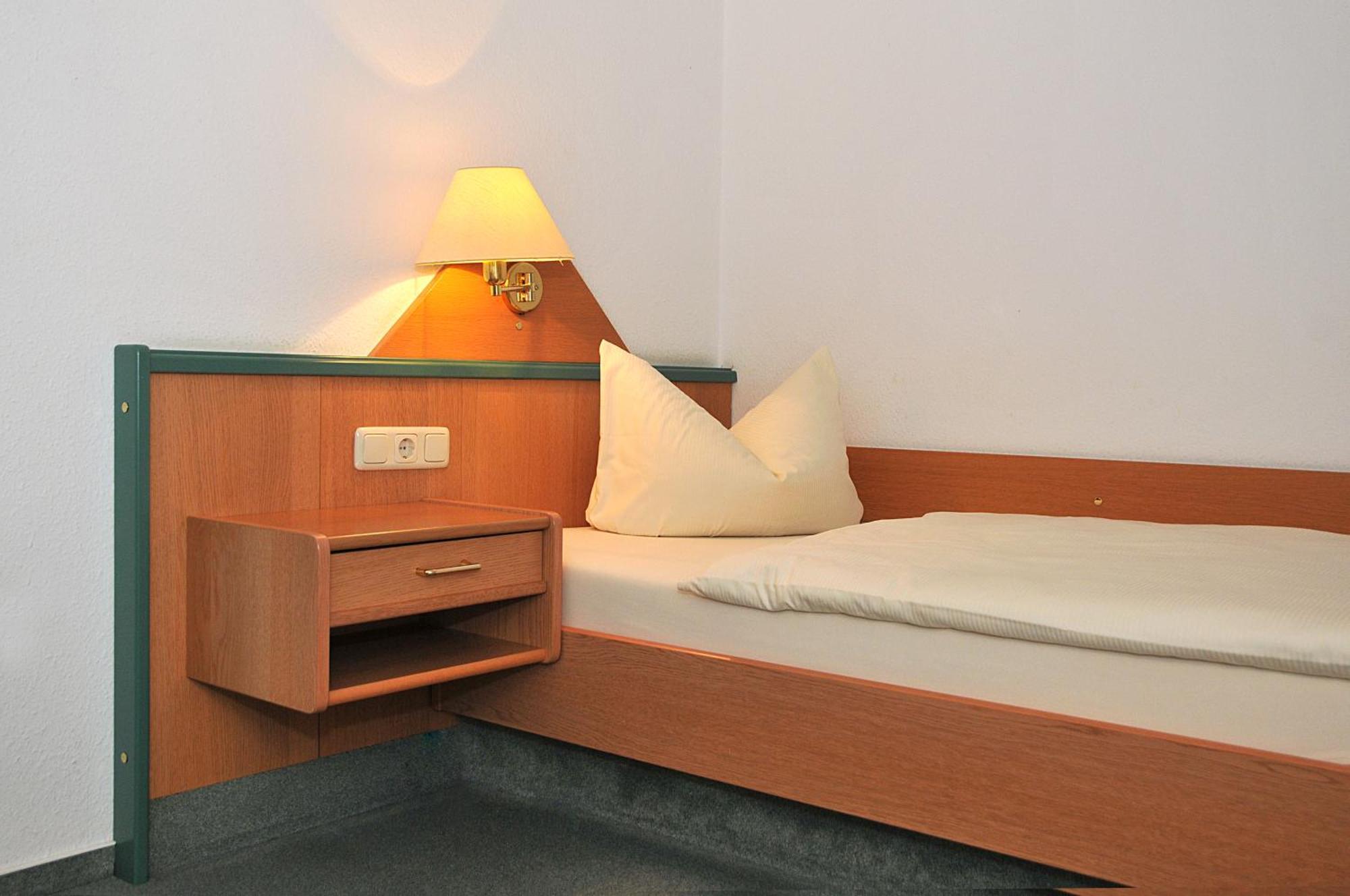 Hotel Friesen Werdau Luaran gambar