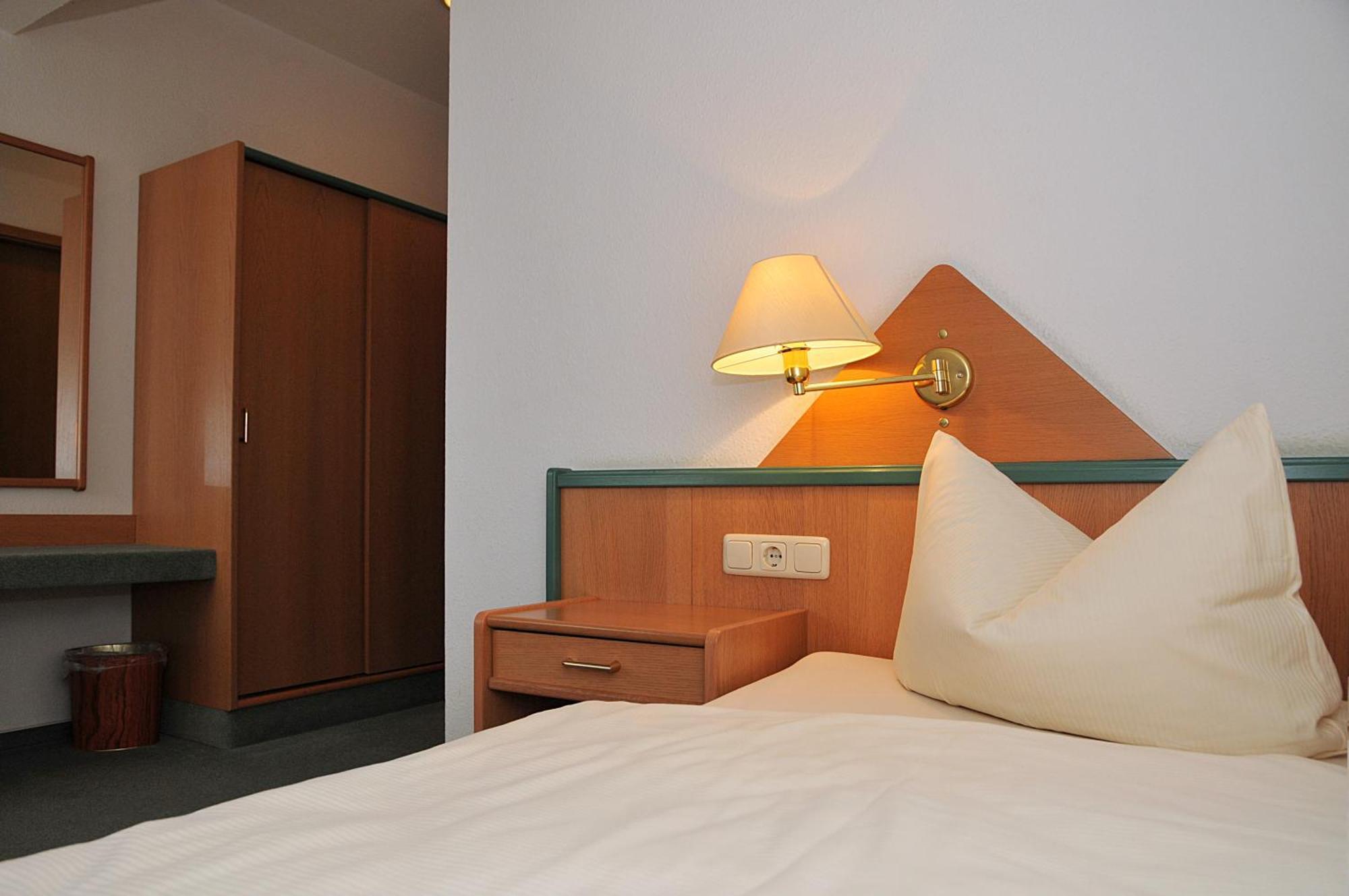 Hotel Friesen Werdau Luaran gambar