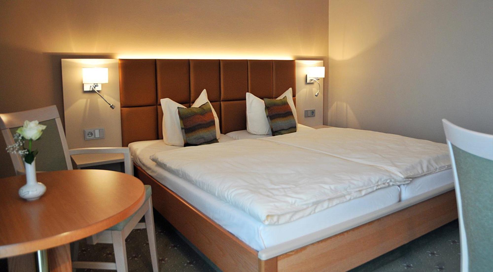 Hotel Friesen Werdau Luaran gambar